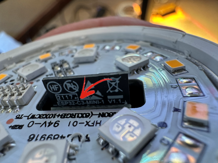 ESP32 chip in lightbulb image